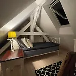 Maya Apartment *