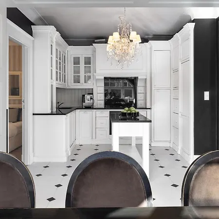 Maya Apartment